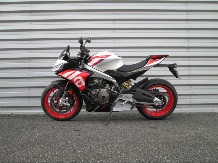 APRILIA TUONO 660 FACTORY