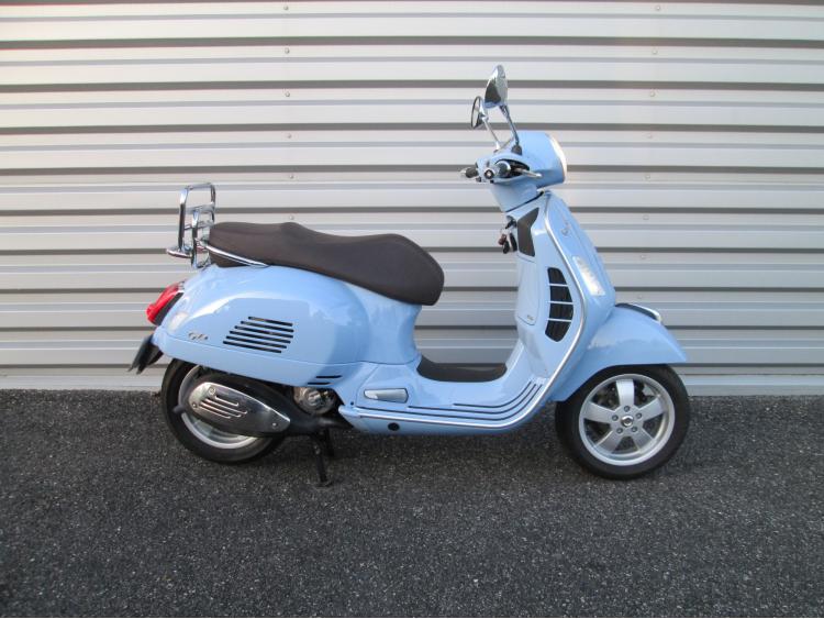 VESPA GTS 300 SUPER