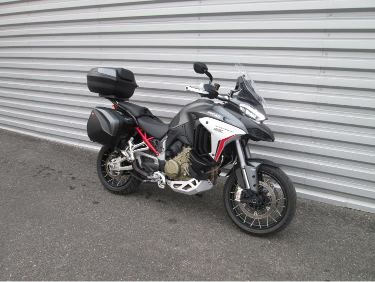 DUCATI MULTISTRADA V4 S