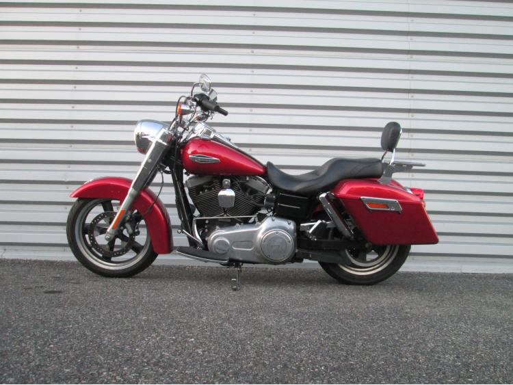 HARLEY-DAVIDSON DYNA SWITCHBACK 1690
