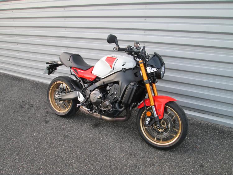 YAMAHA XSR 900 ABS