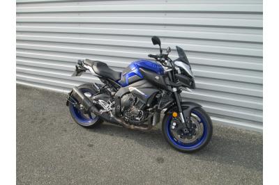 YAMAHA MT-10