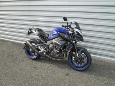 YAMAHA MT-10