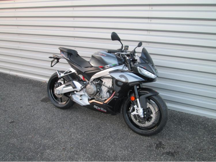 APRILIA TUONO 660