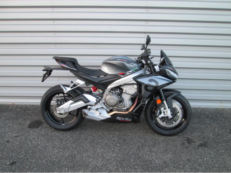 APRILIA TUONO 660