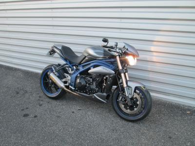 TRIUMPH SPEED TRIPLE 1050