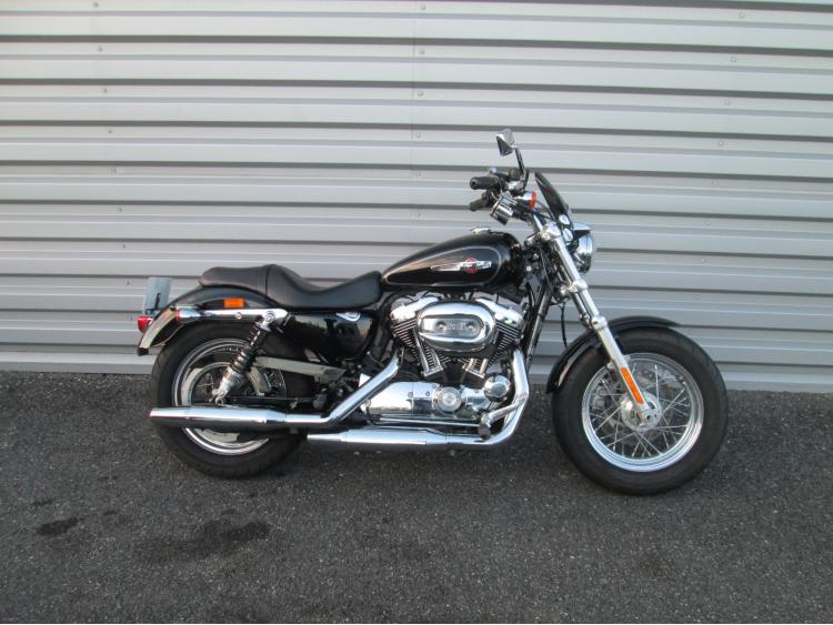 HARLEY-DAVIDSON SPORTSTER 1200